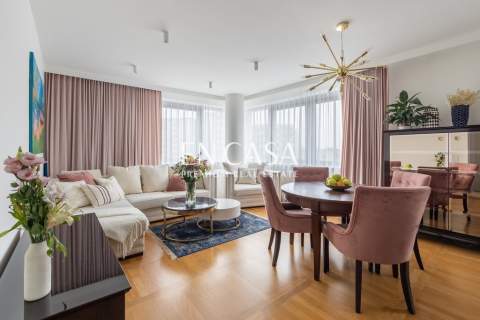 Apartament tuż przy metrze, garaż, do wprowadzenia