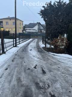 Działka budowlana z rozpoczętą inwestycją