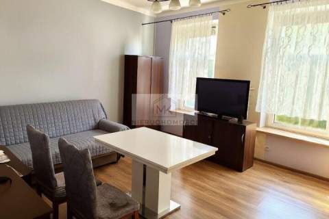 Jasne 2 pokoje z dużą piwnicą- Brzeg 42,82m2