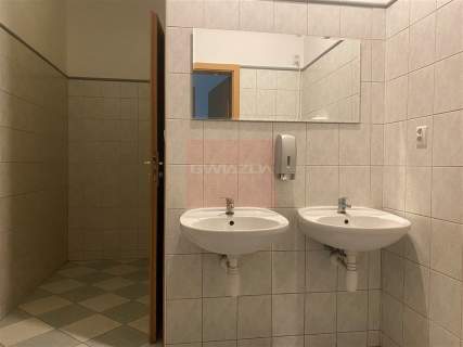 Nieruchomość komercyjna do wynajęcia, 800 m2, Piaseczno