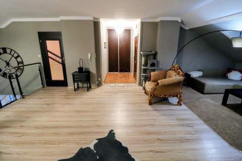Przestronny apartament na zamkniętym osiedlu 