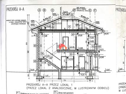 Nowoczesny bliźniak z dużym ogrodem, pompa ciepła