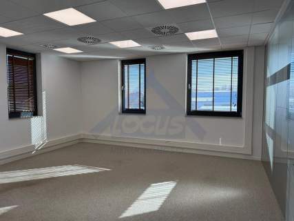 Białołęką 186 m2 biuro do wynajęcia