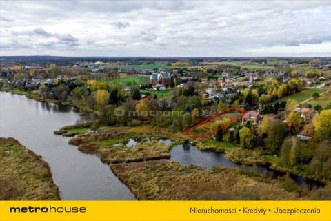 Działka nad Narwią z linią brzegową