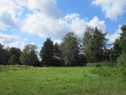 Klaudyn-działka budowlana blisko lasu.