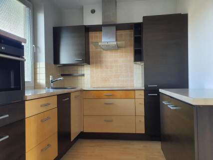 3 pokoje/ 3 balkony/ 2 poziomy/ Bielany Wrocławskie