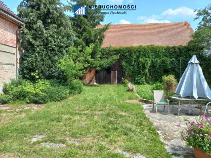 Dom wolnostojący 250m2 Działka 34ar Budynki