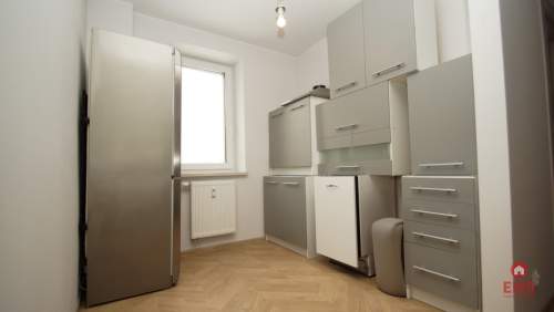 3 pokojowe mieszkanie po remoncie 