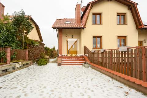 Rodzinny dom w Gorzowie, 4 pokoje, garaż, ogród