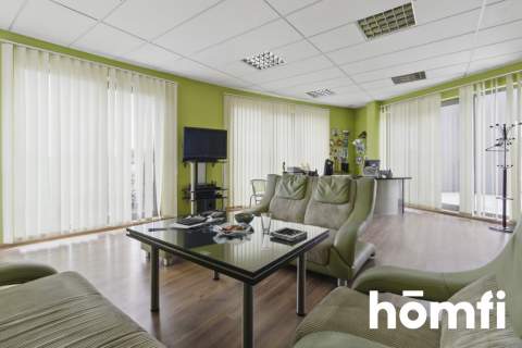 Kompleks budynków biurowo-magazynowych