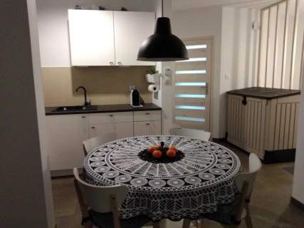bezczynszowe 3 pokoje ogródek balkon m. postojowe las jezior