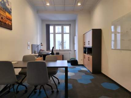 Lokal 225 m2, Stare Miasto, ul. Batorego