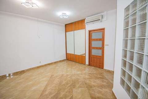 Lokal usługowo-biurowy