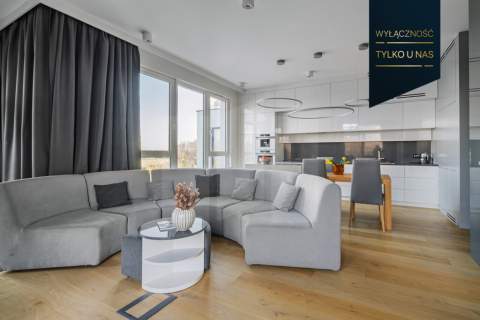 Penthouse z prywatnym tarasem widok na morze