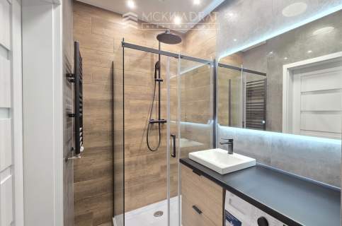 Centrum apartamentowiec 3 pokoje 47 m2, parking