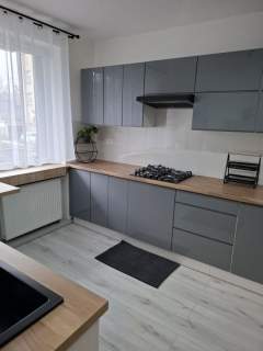 Ścisłe centrum - 3 pokoje po remoncie, 2 balkony