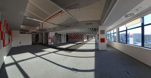 Lokal biurowy o powierzchni 2.450,30 m 