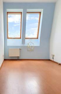 3 POKOJE Z BALKONEM ZIELONE WOJSZYCE