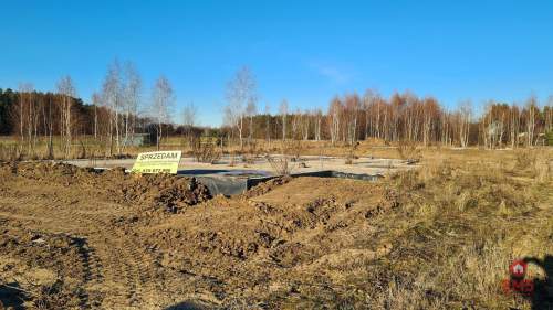 Działka 1000 m2, rozpoczęta inwestycja