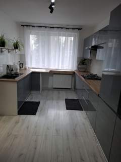 Ścisłe centrum - 3 pokoje po remoncie, 2 balkony