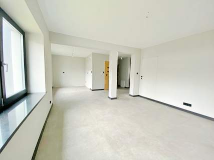 9,7% ROI 12 000 zł/mies. Dom magazyn 100 m