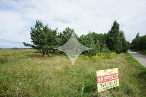 Atrakcyjna działka pod turystykę nad jeziorem