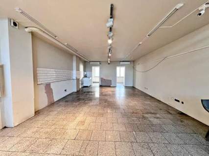 Lokal handlowo-usługowy 140 m2 z antresolą Wrocław - Krzyki