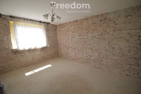 Dom na wsi do wykończenia 130 m2, 7 pokoi garaż