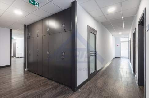 Do sprzedaży powierzchnia biurowa 1130 m2