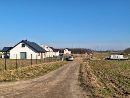Ładna wolnostojąca działak budowlana