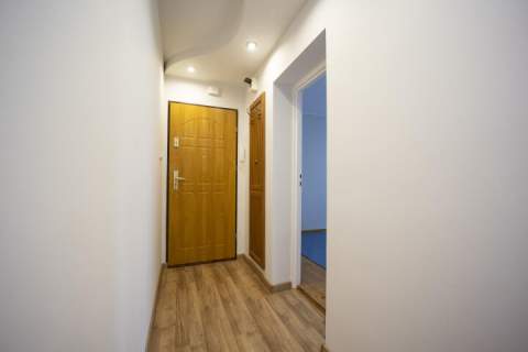  REZERWACJA Zadbane i rozkładowe 74,18 m2 Balkon II piętro WARTO