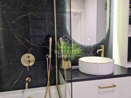 Przepiękny apartament, kobiecy i funkcjonalny