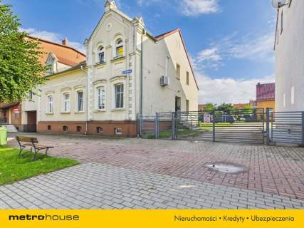 Idealne M2 - 1 piętro, garaż, ogródek, pralnia.