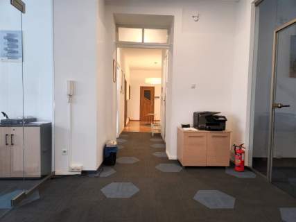 Lokal 225 m2, Stare Miasto, ul. Batorego