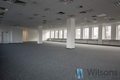 Całe piętra we Flanders Business Park Włochy