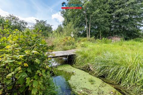 Mieszkanie o pow. 42,49m, wiata, garaż, komórka