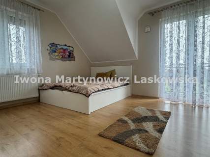 DOM WOLNOSTOJĄCY - OSIEK