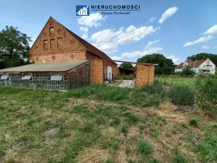 Dom wolnostojący 250m2 Działka 34ar Budynki