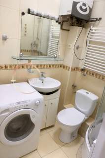 2 pokoje 58 m Centrum kamienica