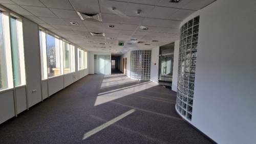 Biuro do wynajęcia lotnisko Okęcie 770 m2