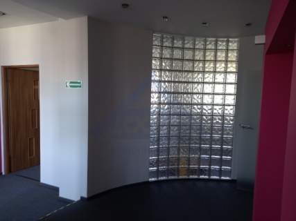 Biuro do wynajęcia Włochy 200m2