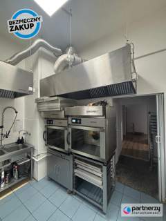 Lokal 83m2 pod gastronomię, usługi, inne. Witryny.