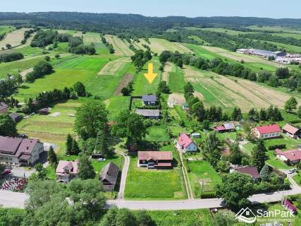 Działka budowlana - Zahutyń