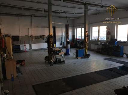 Budynek mieszkalno-usługowo - w centrum miesta