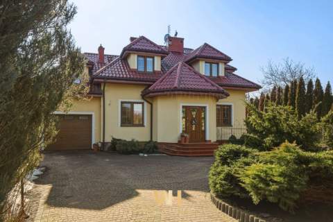 Dom z dużym ogrodem 186 m działka 1405 m G