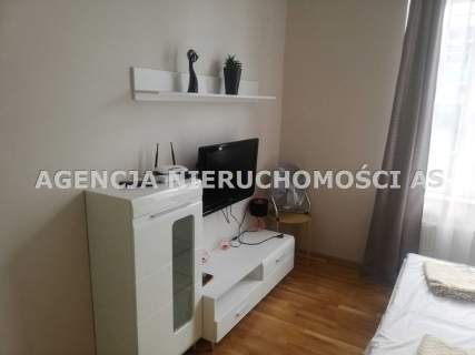 W CENTRUM MIASTA - BLISKO DWORCA