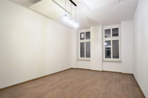 Mały lokal - duży potencjał 31 m Centrum Byto