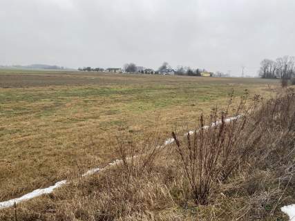 Działka z możliwością budowy