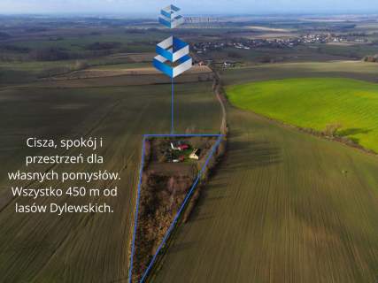Dom na dużej działce 5200 m2, w otoczeniu ciszy.