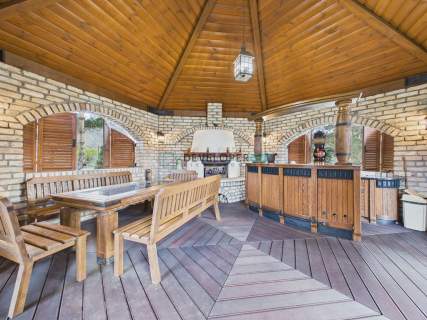 Jedyna taka 2660m2 ,kort tenisowy, altana , drzewa